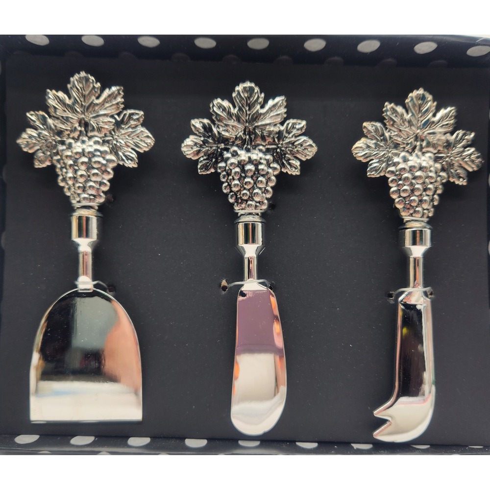 Carson Got Wine 3 Piece Stainless Steel Cheese Spreader Set Grape Cluster NIB